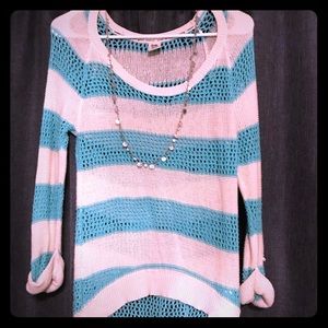 Knit sweater by Roxy